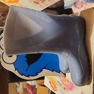 Unisex boys or girls rubber boots size 32  approx size 1